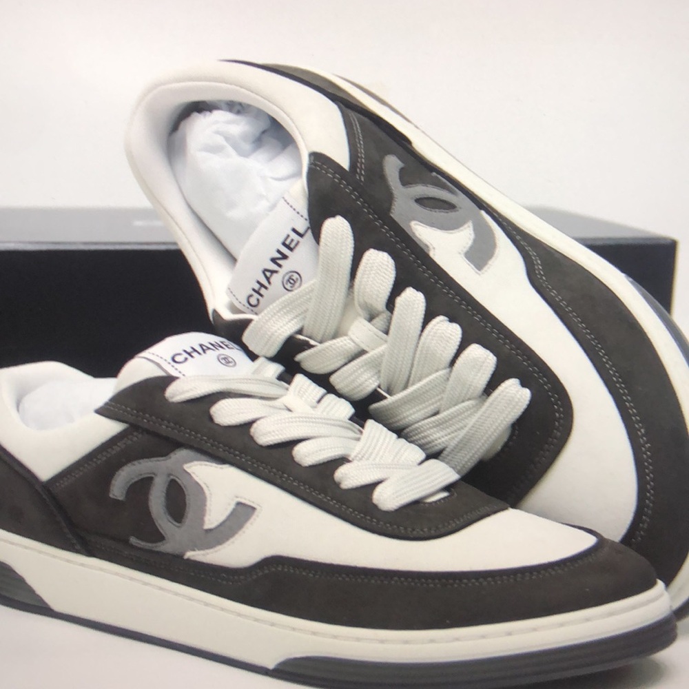 Channel Men’s Gray and White Sneakers - Picture 5 of 9